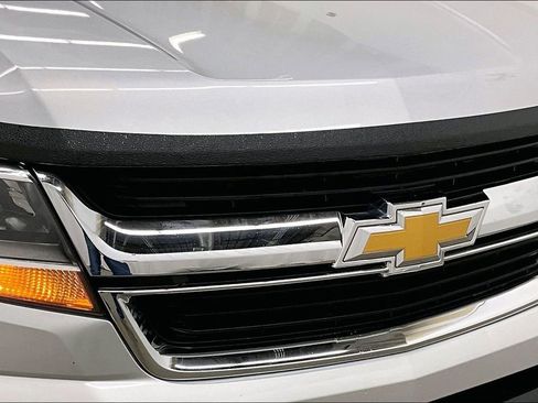 Used 2016 Chevrolet Colorado LT w/ LT Convenience Package image 31