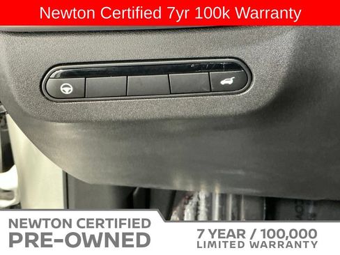 Used 2025 INFINITI QX60 Luxe FWD image 42