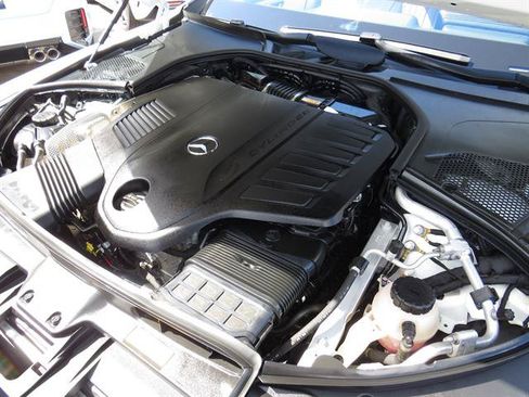 Certified 2022 Mercedes-Benz S 500 4MATIC w/ AMG Line Package image 7