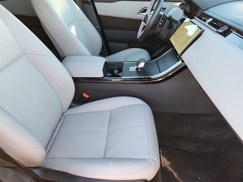 Used 2026 Land Rover Range Rover Velar Dynamic SE image 22
