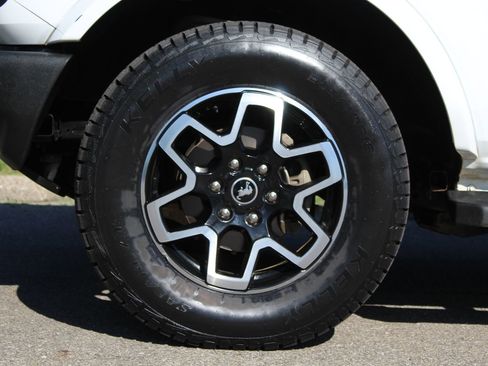 Used 2022 Ford Bronco Outer Banks AWD/4WD image 26