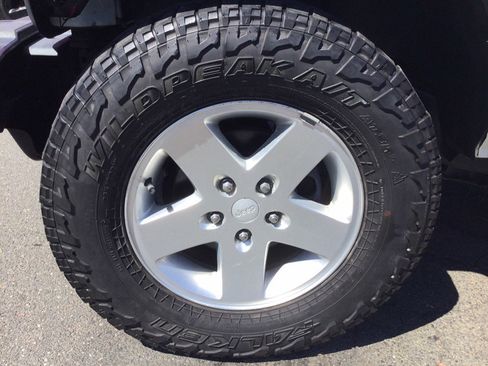 Used 2015 Jeep Wrangler Unlimited Sport w/ Quick Order Package 24S image 33