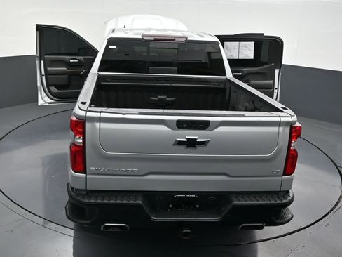 Used 2021 Chevrolet Silverado 1500 LT Trail Boss w/ Convenience Package II image 37