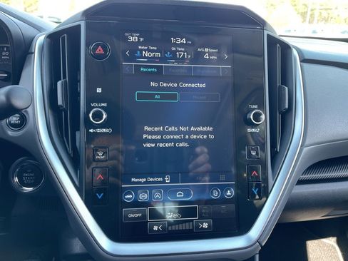 Used 2025 Subaru Crosstrek 2.0i Premium image 14