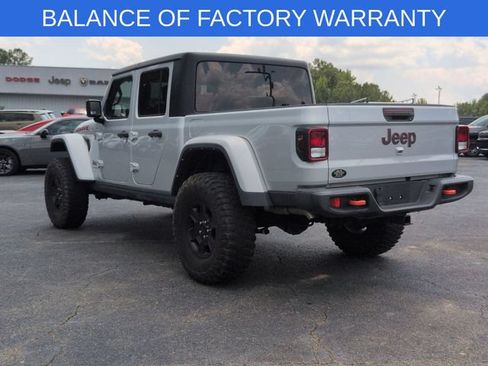 Used 2022 Jeep Gladiator Mojave w/ Trailer Tow Package AWD/4WD image 7