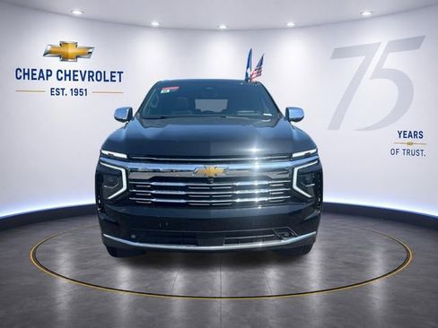New 2026 Chevrolet Suburban Premier AWD/4WD image 8