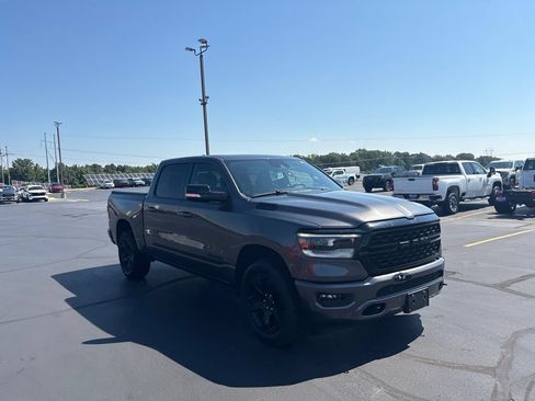 Used 2022 RAM 1500 Big Horn AWD/4WD image 7