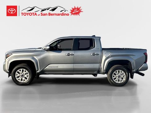 Certified 2026 Toyota Tacoma SR5 AWD/4WD image 2