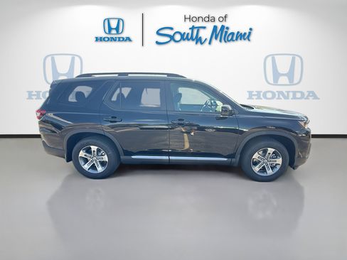 New 2026 Honda Pilot EX-L image 8