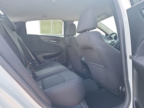 Used 2023 Chevrolet Malibu LS image 23