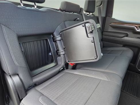 Used 2023 GMC Sierra 1500 Elevation image 23