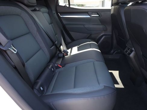 New 2027 GMC Terrain AT4 w/ Convenience Package III AWD/4WD image 18