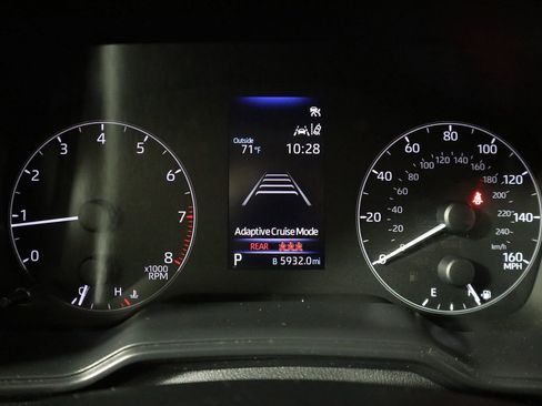 Used 2023 Toyota Corolla LE image 36