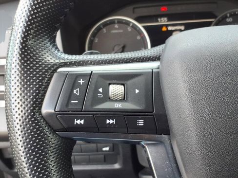 Used 2024 Mitsubishi Outlander SE image 14