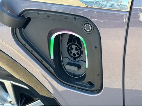 New 2026 Cadillac Vistiq Luxury image 17