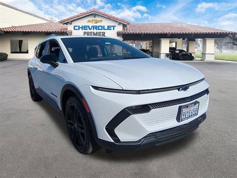 New 2026 Chevrolet Equinox EV LT w/ LPO, Blackout Package image 2