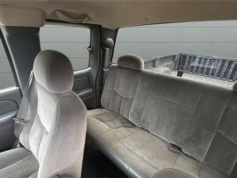 Used 2004 GMC Sierra 2500 SLE w/ Heavy-Duty Power Package image 21