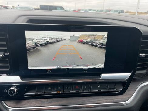 Used 2025 GMC Sierra 1500 SLT image 19