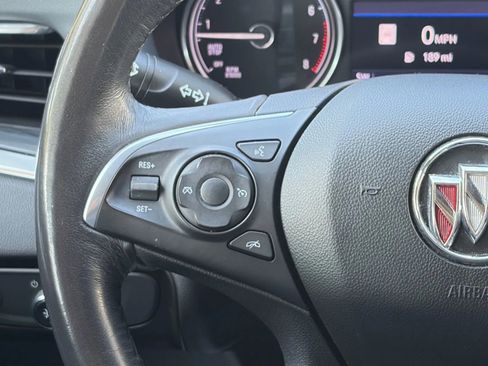 Used 2021 Buick Enclave Essence w/ Sound and Sites Package AWD/4WD image 32