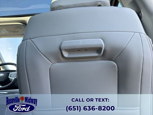 Used 2025 Ford Expedition Platinum image 47