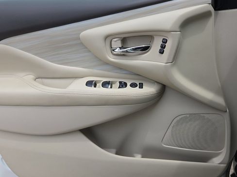 Used 2018 Nissan Murano SL w/ Cargo Package FWD image 29