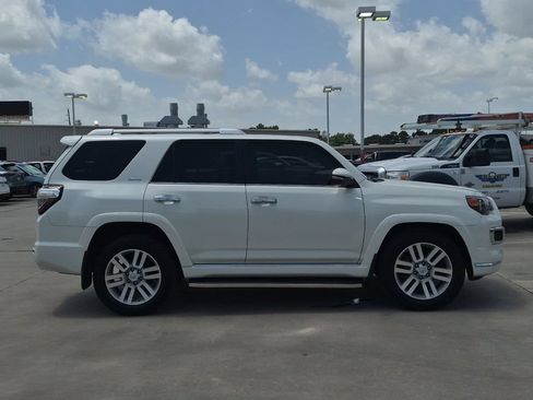 Used 2022 Toyota 4Runner Limited RWD image 7