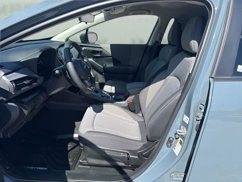 Used 2024 Subaru Crosstrek 2.0i Premium AWD/4WD image 17