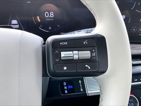 Certified 2024 Hyundai Santa Fe Limited FWD image 23
