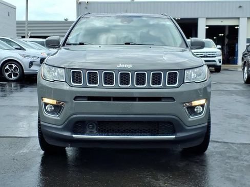 Used 2021 Jeep Compass Limited w/ Sun and Sound Group AWD/4WD image 2