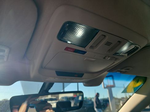 Used 2019 Subaru Legacy 2.5i Limited w/ Popular Package #2A image 31