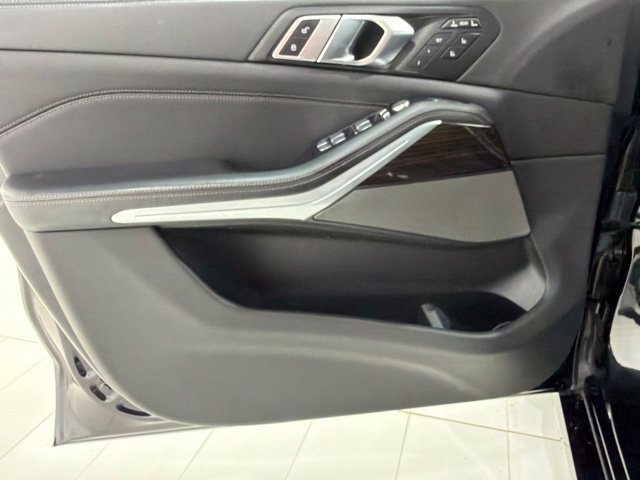 Used 2024 BMW X7 xDrive40i w/ Executive Package AWD/4WD image 10