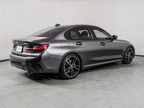 Used 2021 BMW 330i Sedan w/ M Sport Package RWD image 8