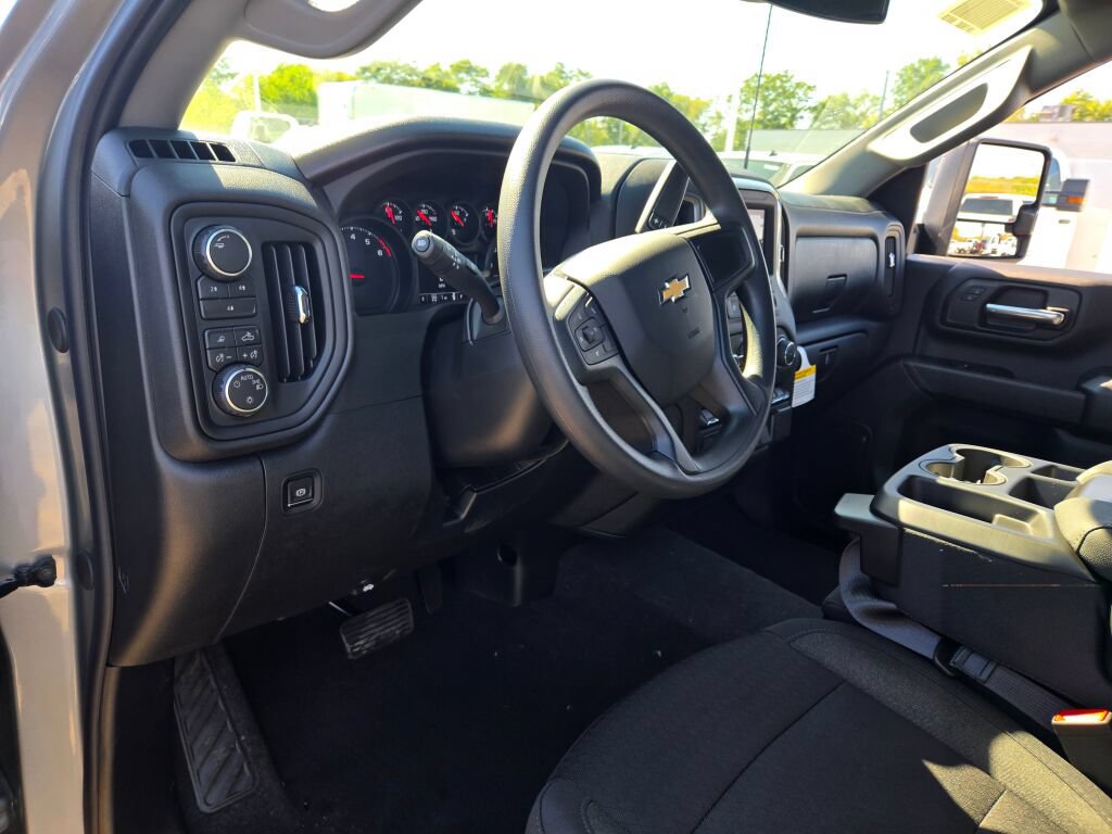 New 2026 Chevrolet Silverado 2500 Custom w/ Custom Convenience Package AWD/4WD image 20