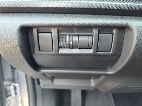 New 2025 Subaru Crosstrek 2.5i Premium image 21