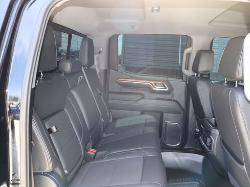 Used 2023 GMC Sierra 1500 Denali w/ Technology Package AWD/4WD image 28