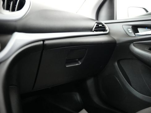 Used 2018 Chevrolet Volt LT FWD image 47