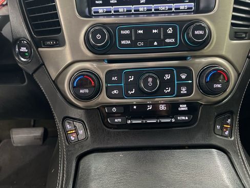 Used 2018 GMC Yukon Denali w/ Denali Ultimate Package image 16