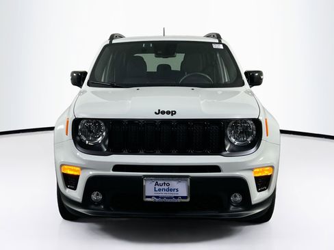 Used 2022 Jeep Renegade Altitude w/ Convenience Group image 2