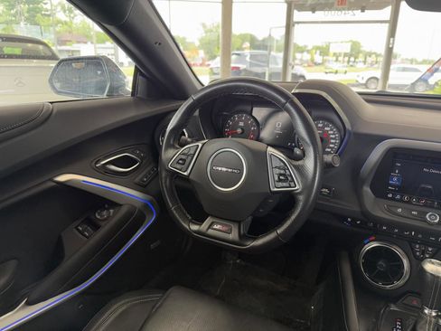 Used 2021 Chevrolet Camaro SS image 44