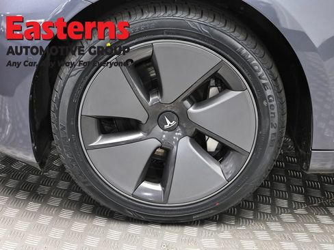 Used 2021 Tesla Model 3 Long Range AWD/4WD image 26