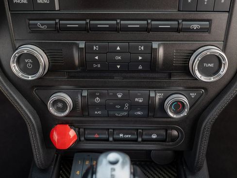 Used 2016 Ford Mustang Coupe RWD image 14