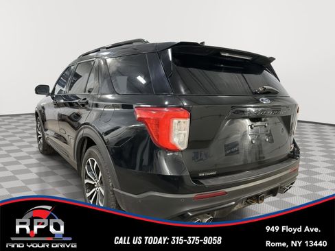 Used 2020 Ford Explorer ST w/ Premium Technology Package image 3