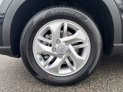 Used 2026 Hyundai Venue SE image 49