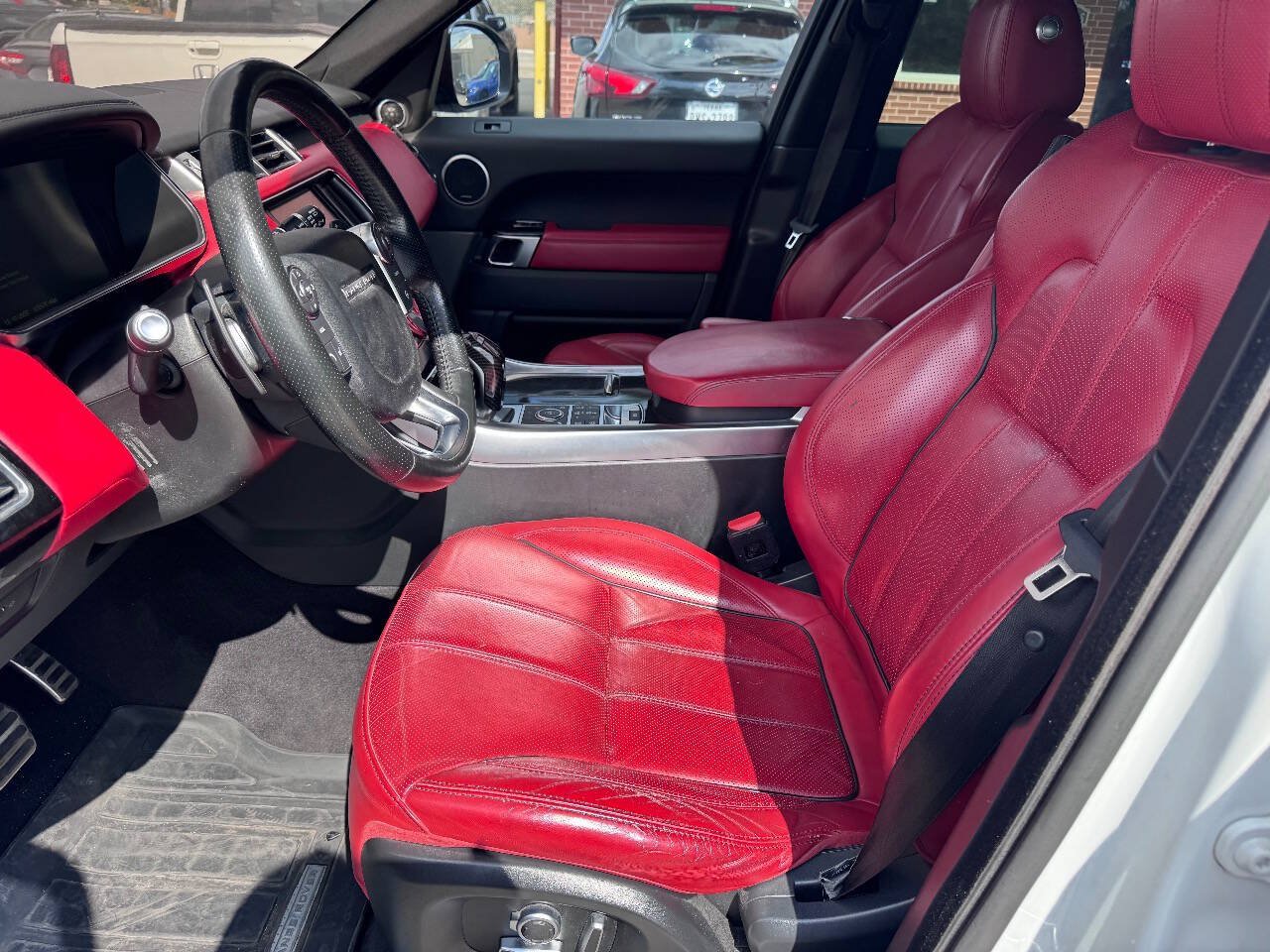 Used 2016 Land Rover Range Rover Sport Supercharged AWD/4WD image 25