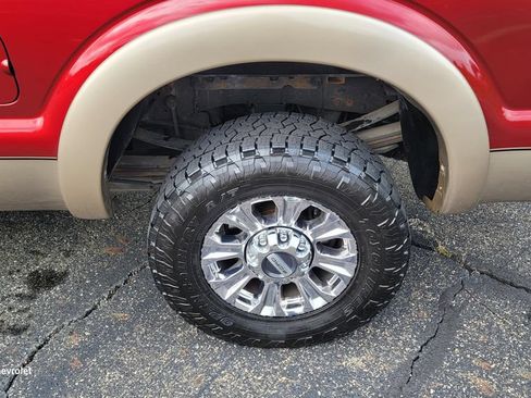 Used 2014 Ford F250 Lariat w/ FX4 Off-Road Package AWD/4WD image 8
