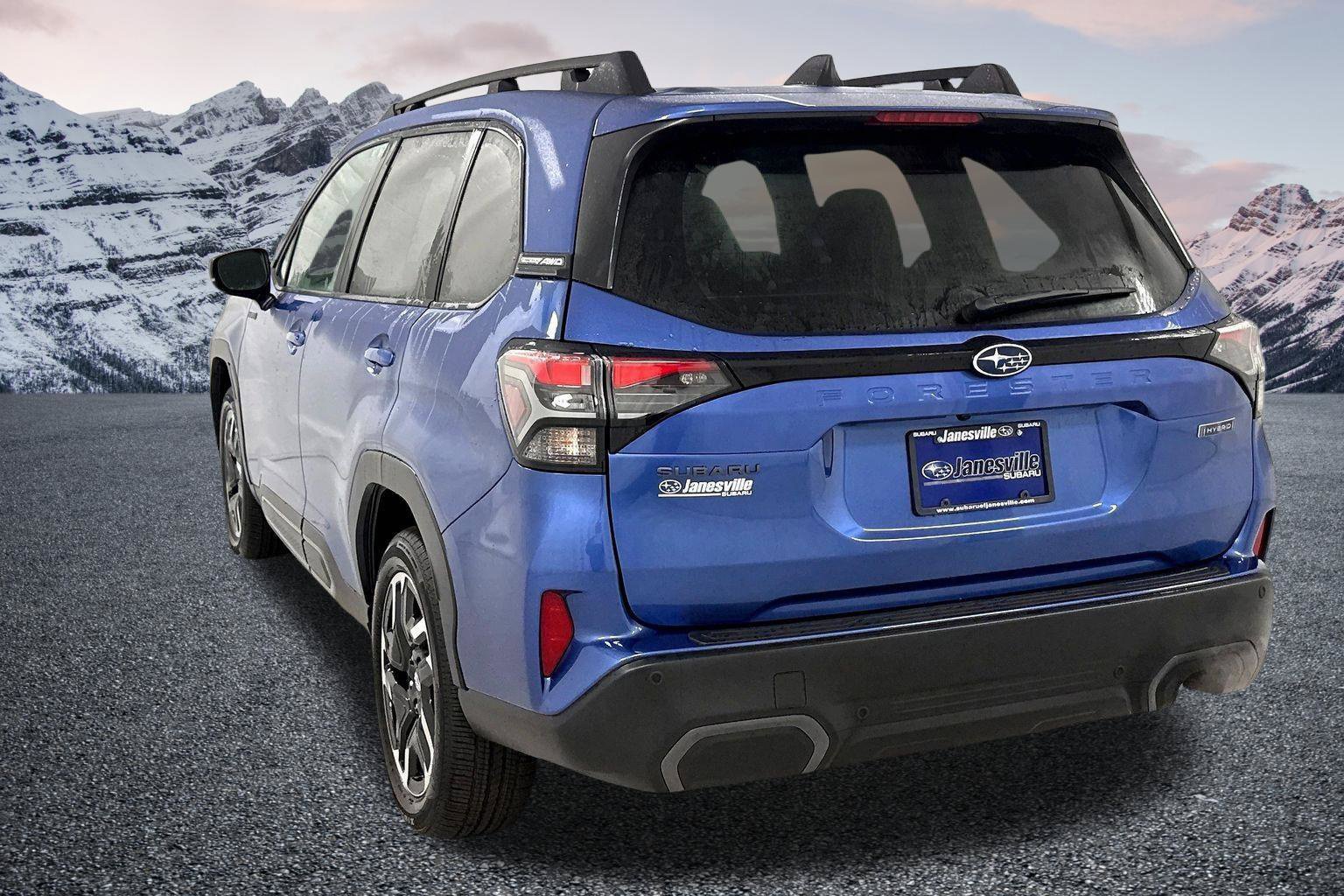 New 2026 Subaru Forester Touring AWD/4WD image 3
