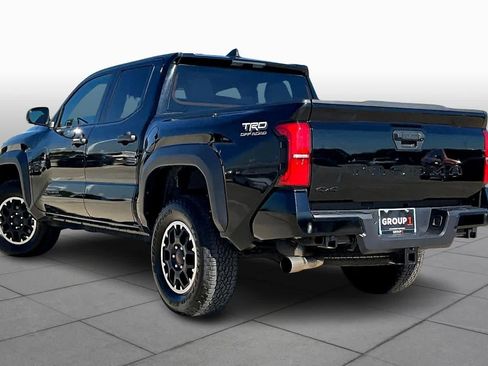 Used 2024 Toyota Tacoma TRD Off-Road image 10