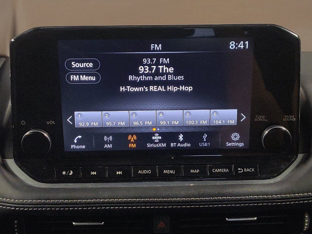 Used 2023 Nissan Rogue Platinum FWD image 25