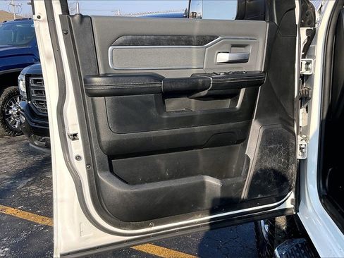 Used 2020 RAM 2500 Big Horn image 21