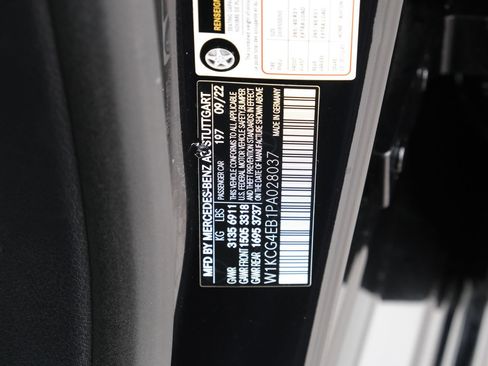 Used 2023 Mercedes-Benz EQS 580 4MATIC Sedan image 37